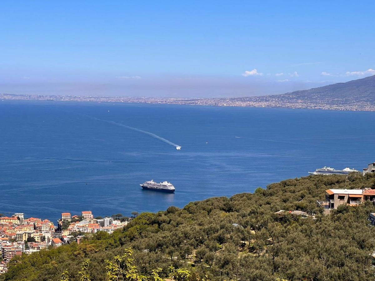 Agriturismo Le Grottelle Villa SantʼAgata sui Due Golfi Buitenkant foto