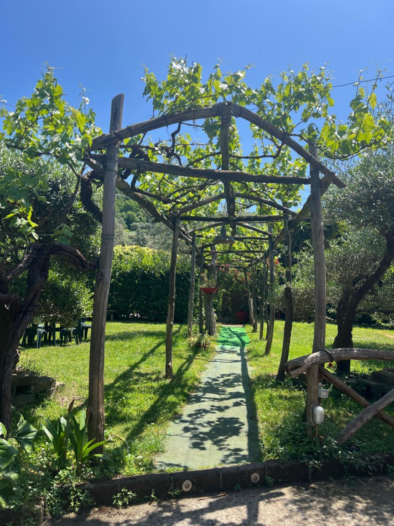Agriturismo Le Grottelle Villa SantʼAgata sui Due Golfi Buitenkant foto